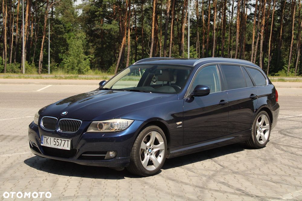 BMW Seria 3 325i xDrive Edition Exclusive - 13