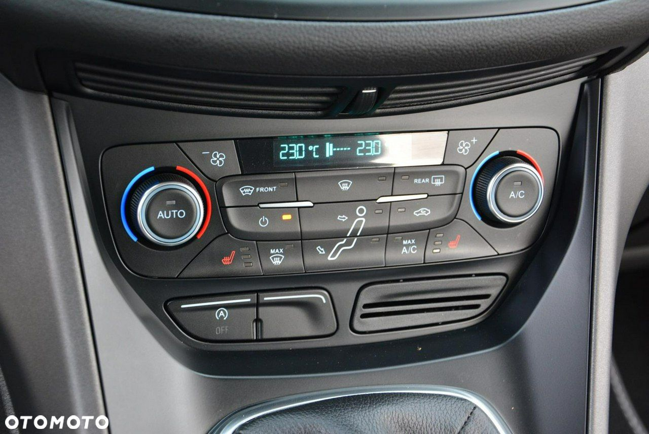 Ford C-MAX - 25