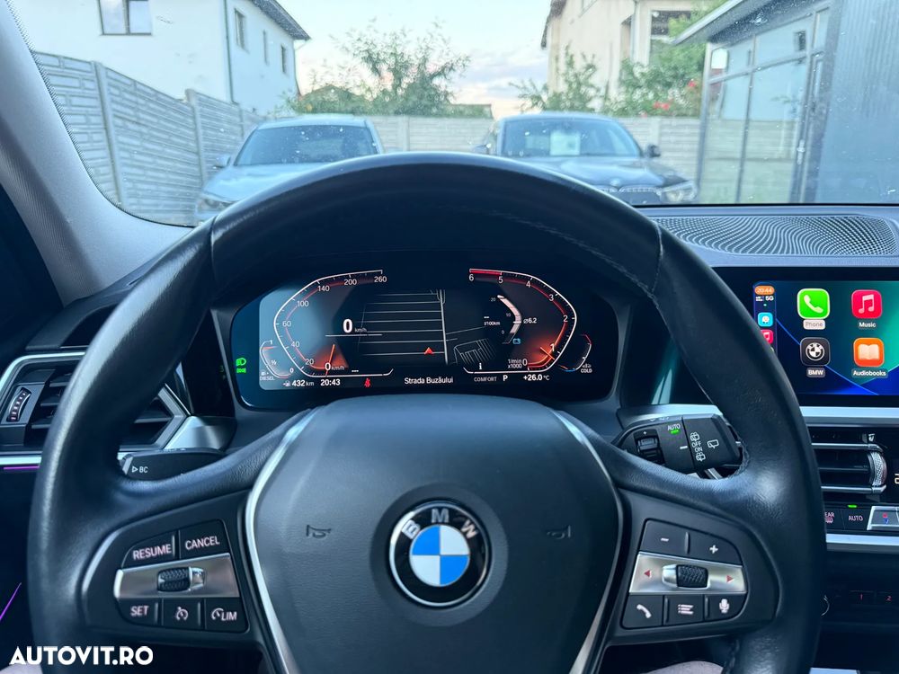 BMW Seria 3 320d Sport-Aut. Advantage - 17