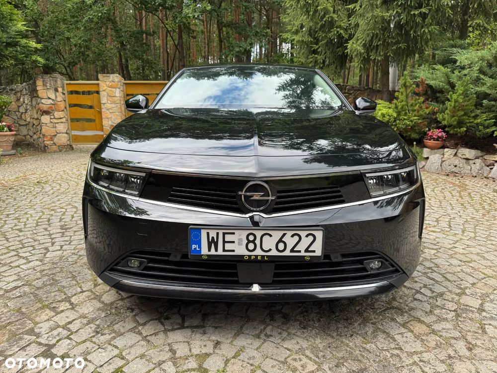 Opel Astra 1.2 T Elegance S&S - 10