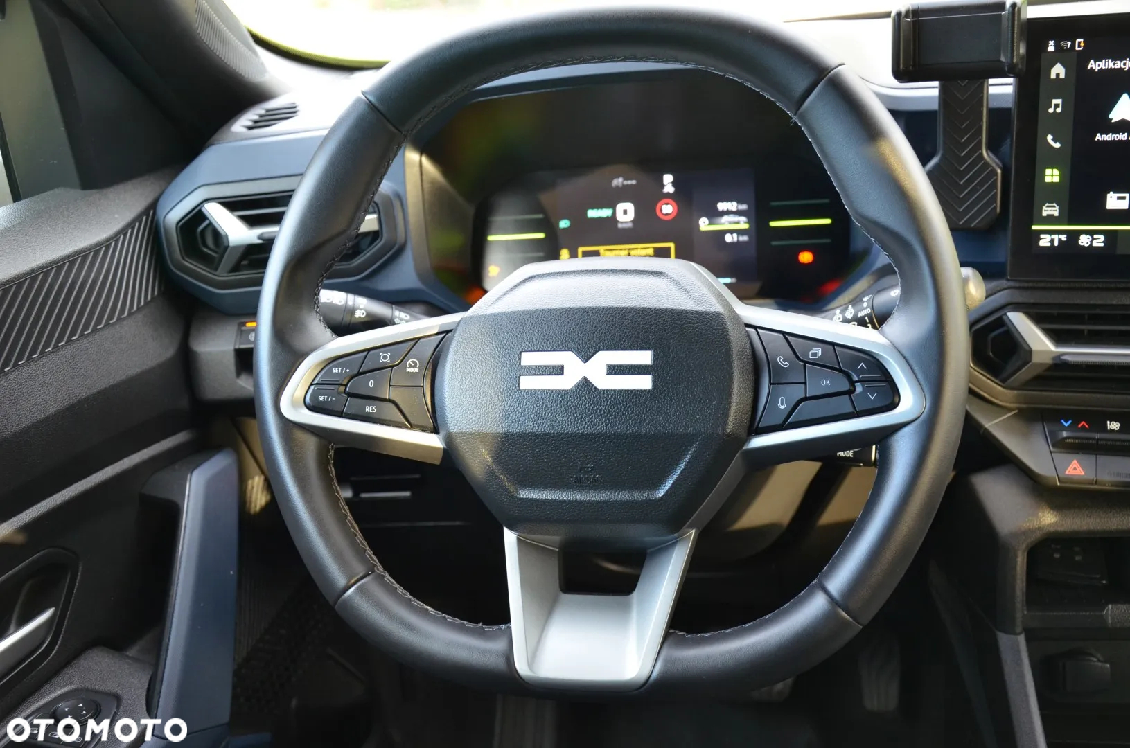 Dacia Duster 1.6 Full Hybrid 140 Expression MMT - 24