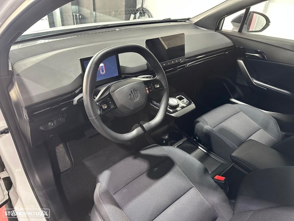 MG MG4 51 kWh Standard - 23