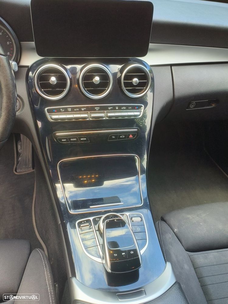 Mercedes-Benz C 300 de Avantgarde - 14