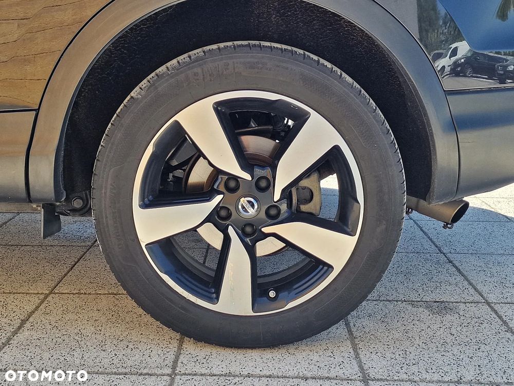 Nissan Qashqai 1.2 DIG-T N-Connecta - 19
