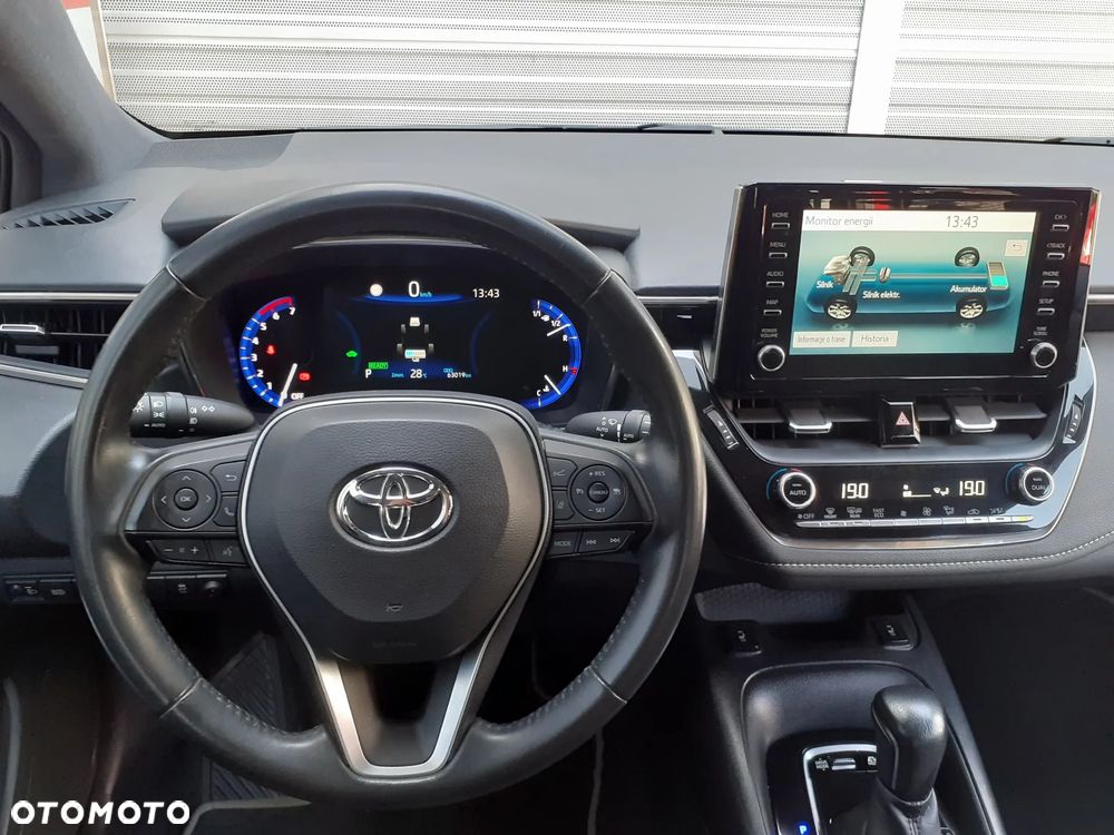 Toyota Corolla - 10