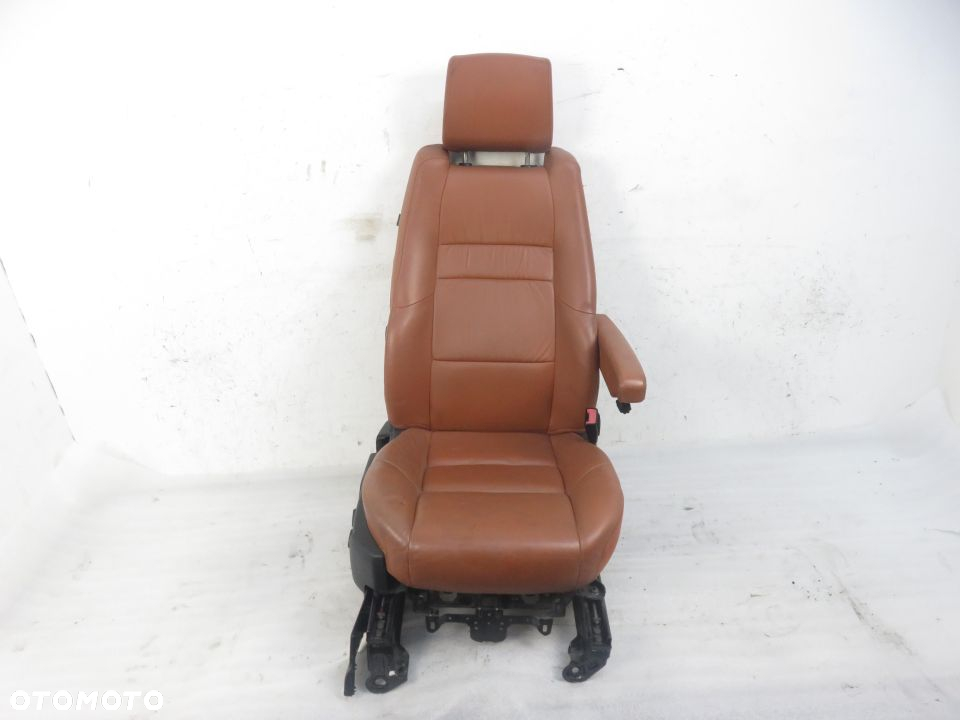 FOTELE KOMPLET RANGE ROVER SPORT L320 - 3