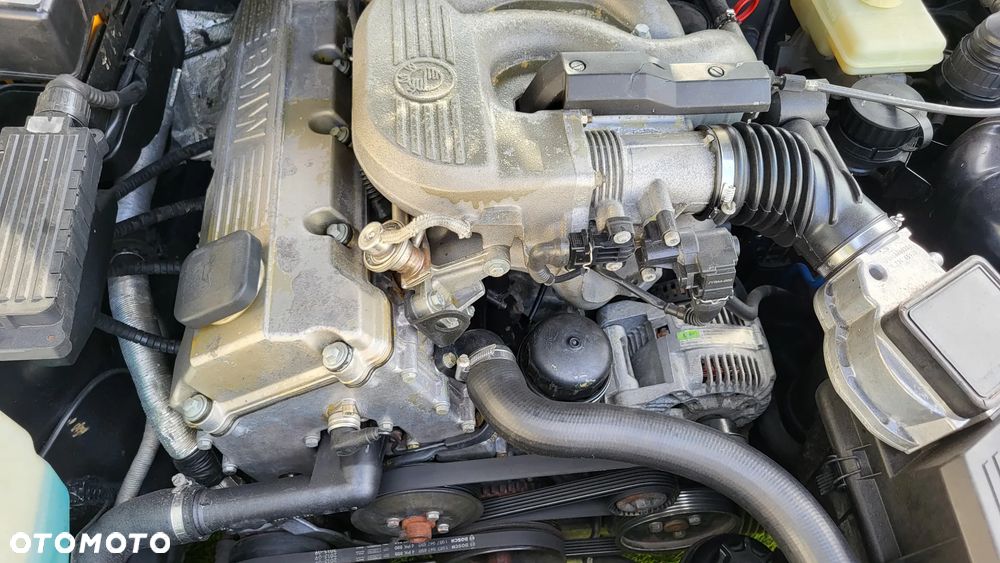 BMW Seria 3 316i - 23