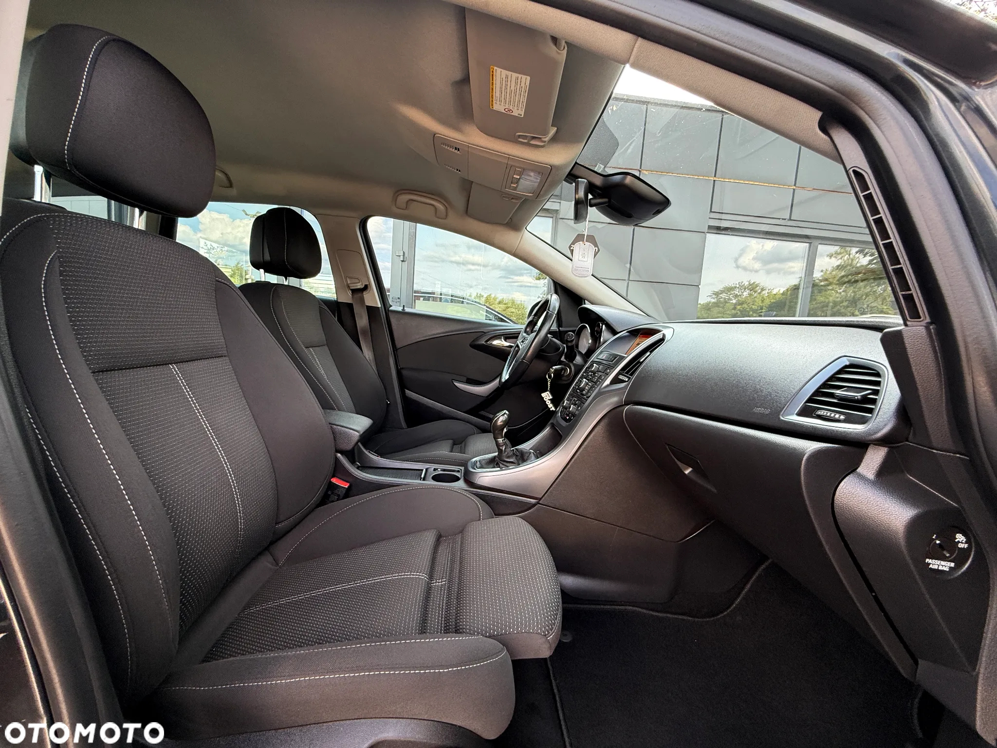 Opel Astra IV 1.4 T Cosmo S&S - 31