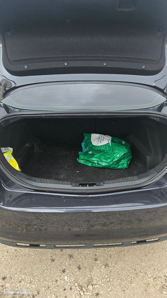 Ford Mondeo 1.8 TDCi 1st Edition - 7