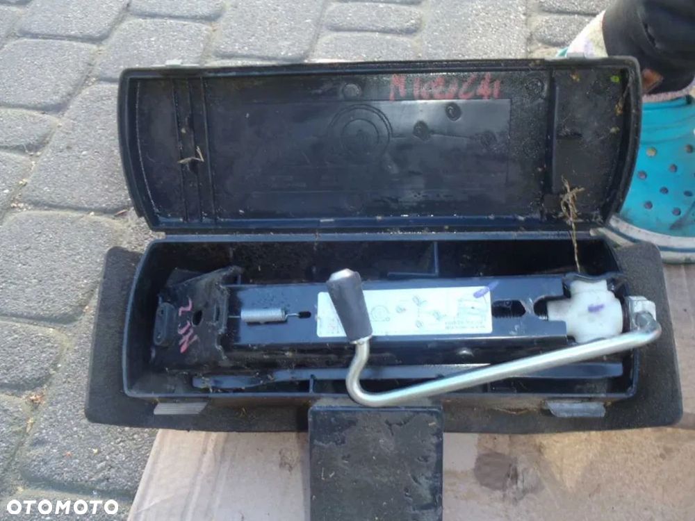 lewarek podnośnik opel astra corsa combo meriva 900kg 650kg oryginal - 7