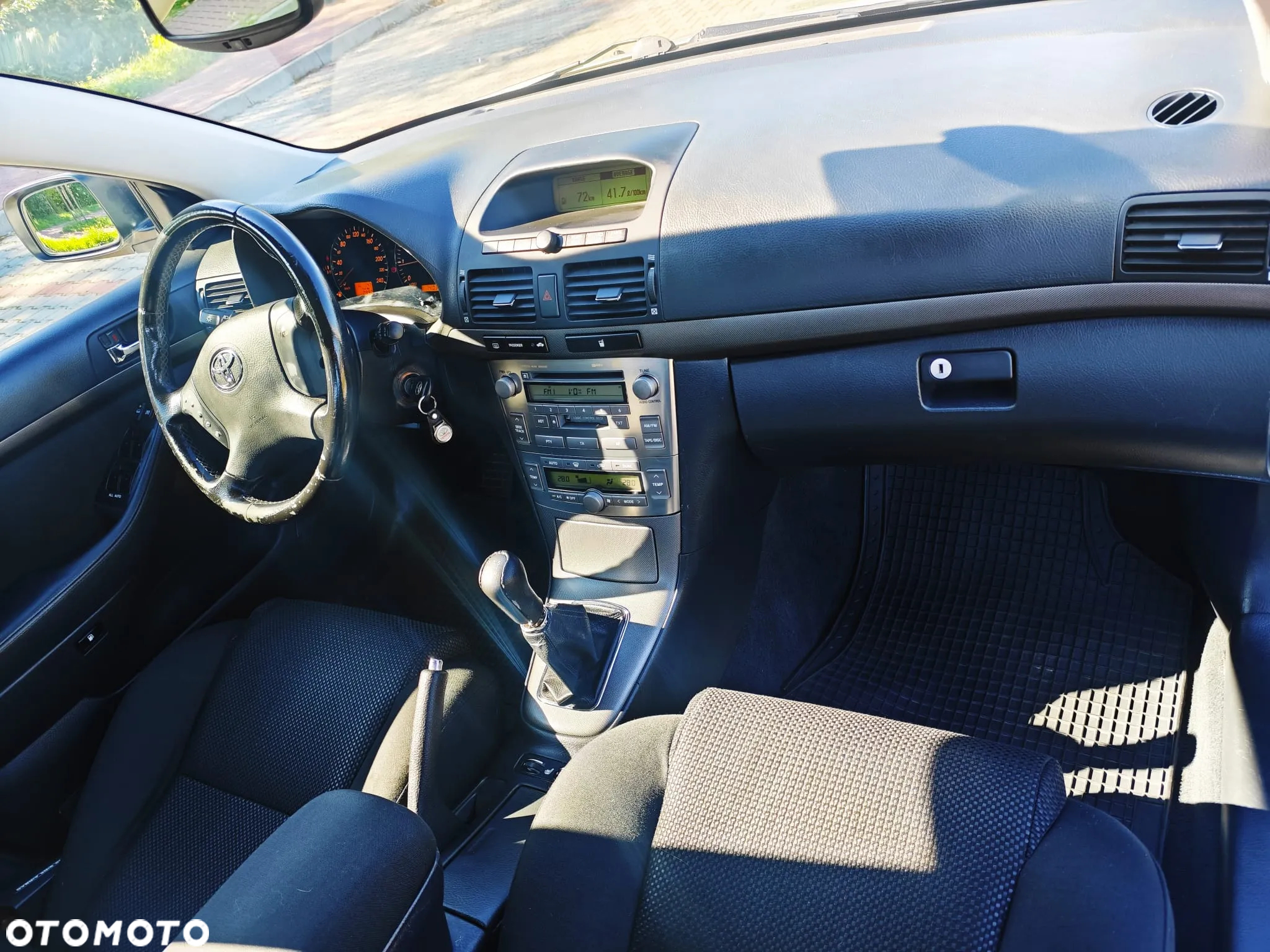 Toyota Avensis 1.8 VVT-i Terra Plus - 27