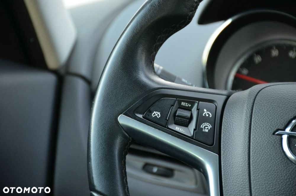 Opel Zafira - 32