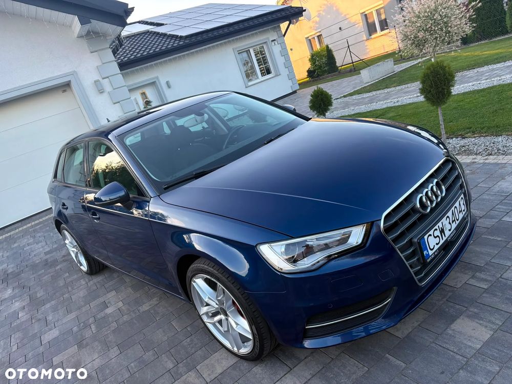 Audi A3 Sportback 1.6 TDI (clean diesel) S tronic Ambition - 4