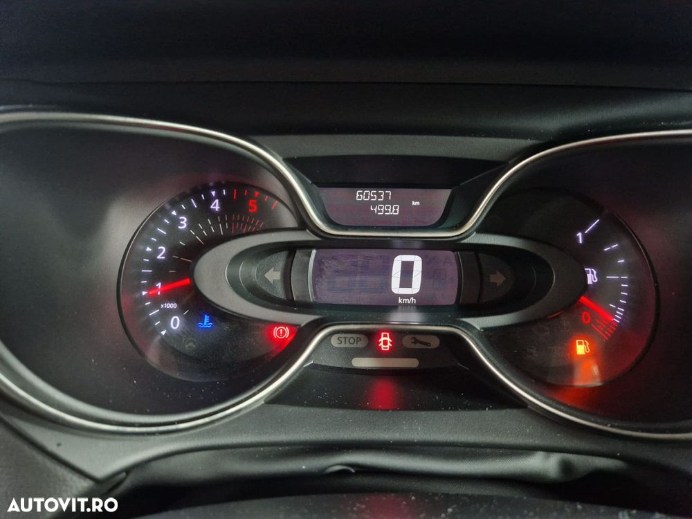 Renault Captur - 17