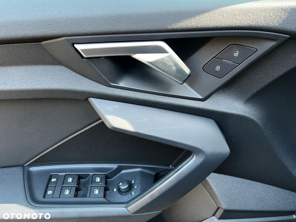 Audi A3 Sportback 35 TFSI S tronic - 12