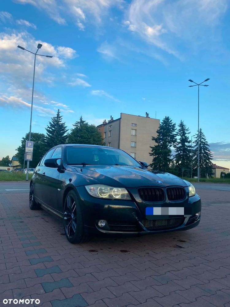 BMW Seria 3 320d - 4