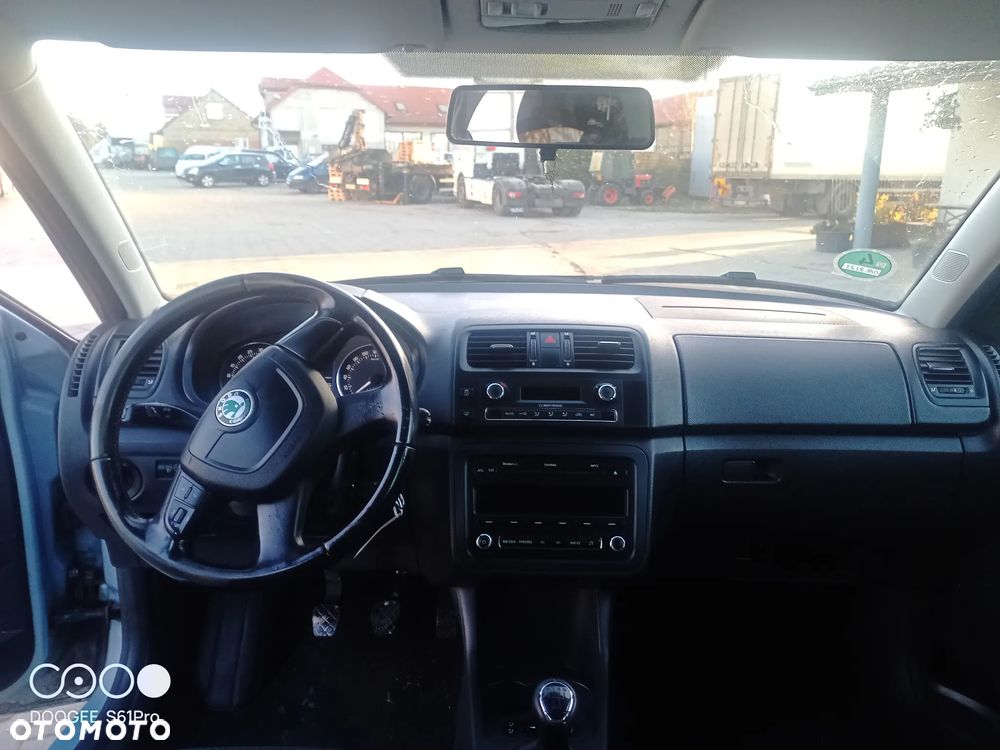 Skoda Roomster 1.6 TDI DPF Ambition PLUS EDITION - 7