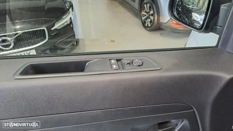 Opel Vivaro 1.5 CDTi L3H1 Essentia Inc - 19
