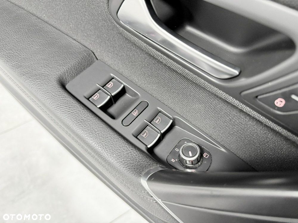 Volkswagen CC 2.0 TSI - 32