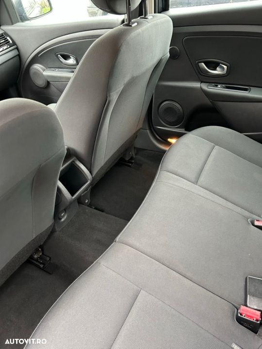 Renault Megane Grandtour ENERGY dCi 110 ECO2 EXPERIENCE - 13