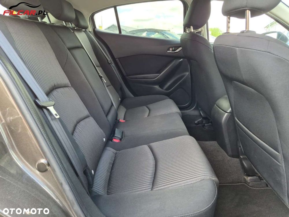 Mazda 3 - 16