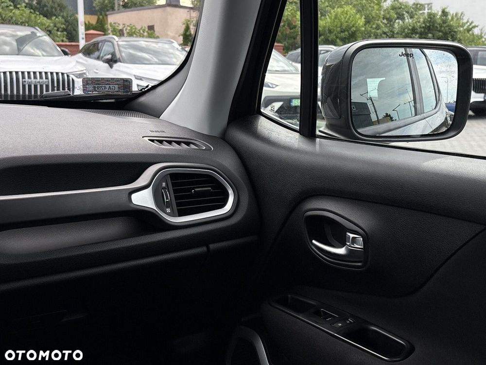 Jeep Renegade - 13