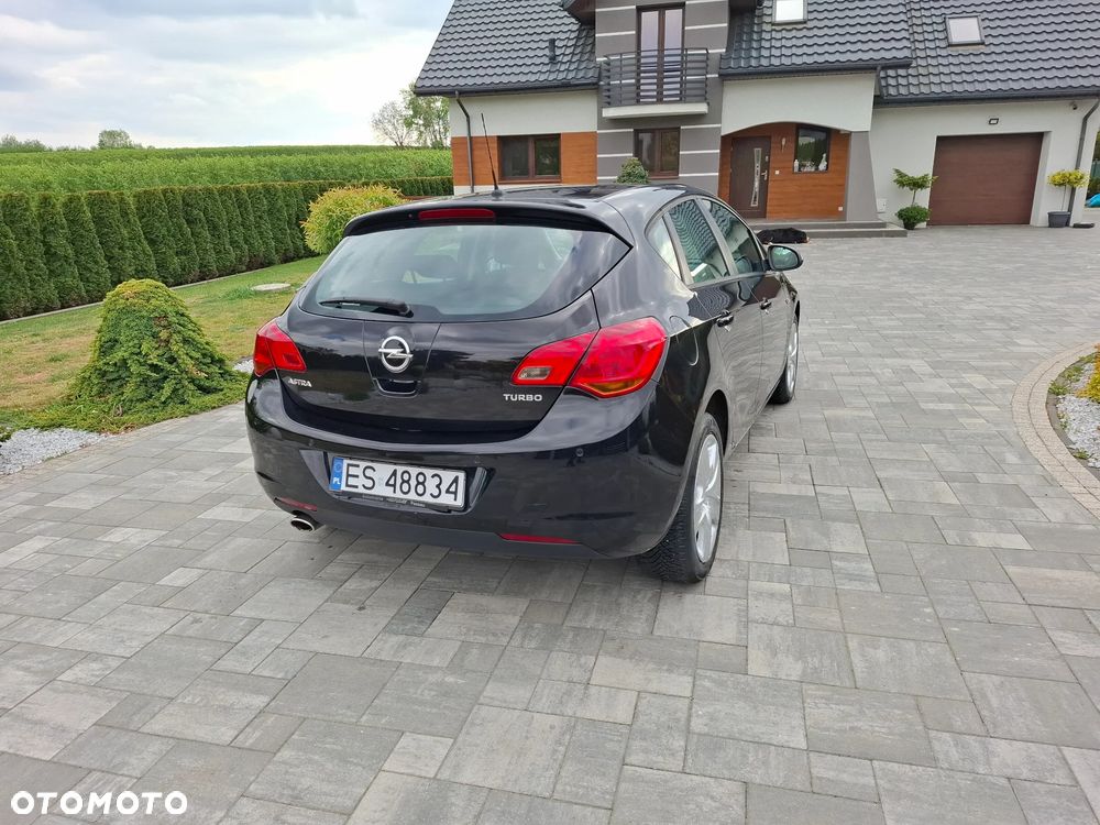 Opel Astra 1.4 Turbo Cosmo - 13