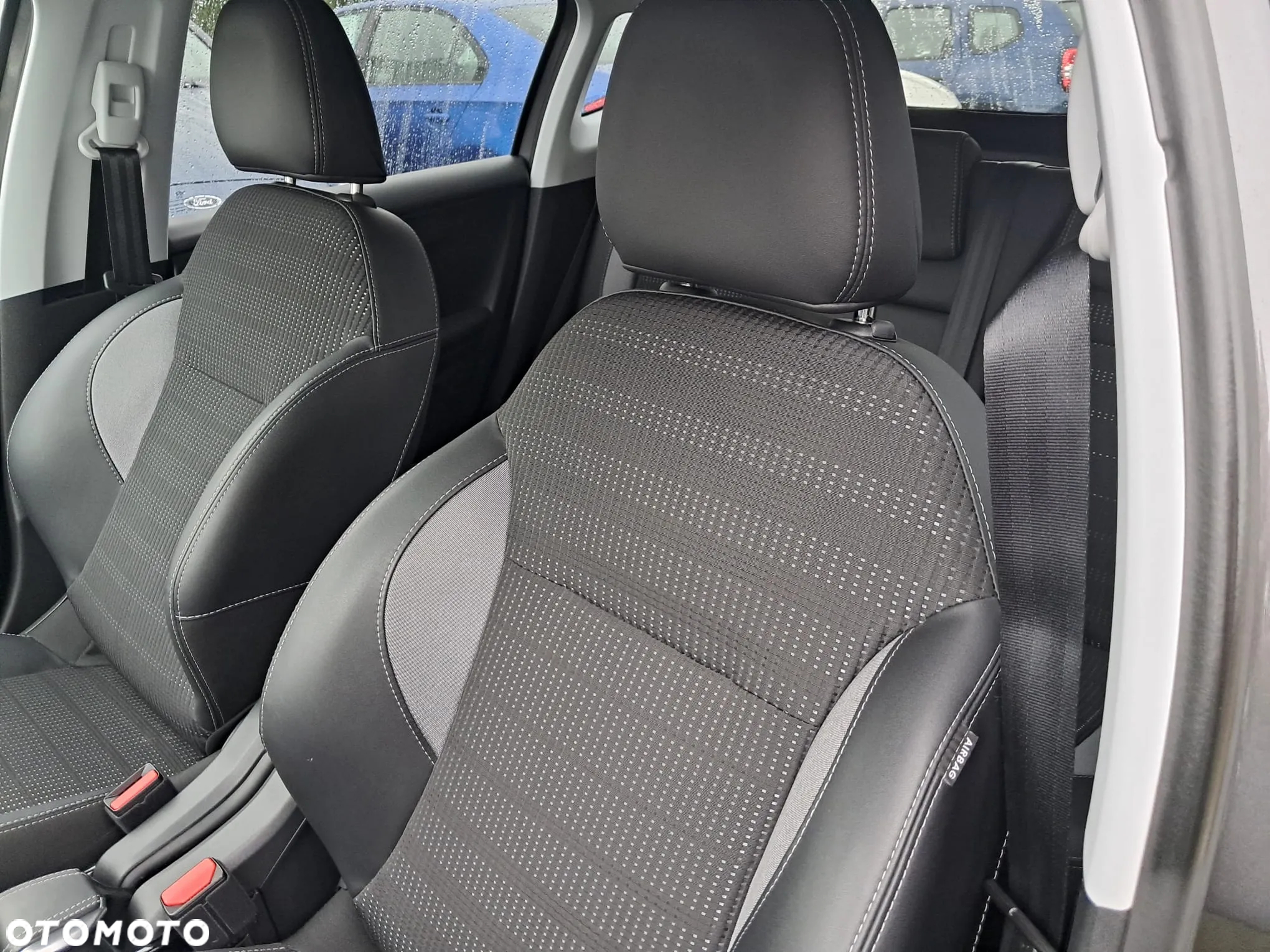 Peugeot 2008 1.2 Pure Tech Allure S&S EAT6 - 17