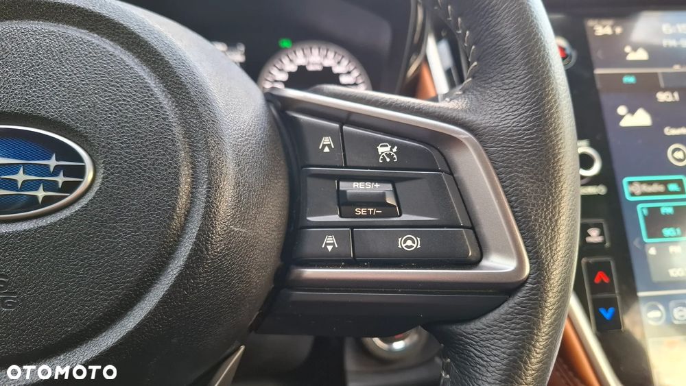 Subaru Legacy - 22