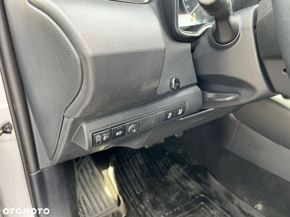 Toyota Corolla 1.8 Hybrid Comfort - 21