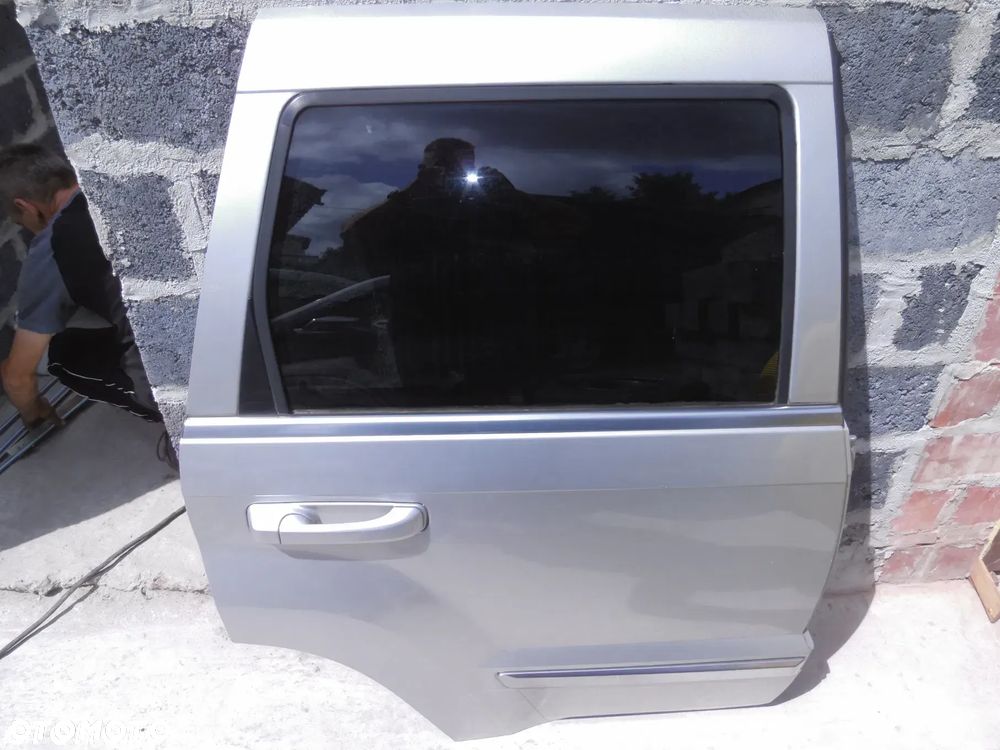 JEEP GRAND CHEROKEE III 04-10 DRZWI PRAWY TYŁ KOMPLETNE PRZYCIEMNIANA SZYBA PANEL BOCZEK BOSTON PREMIUM AUDIO - 2
