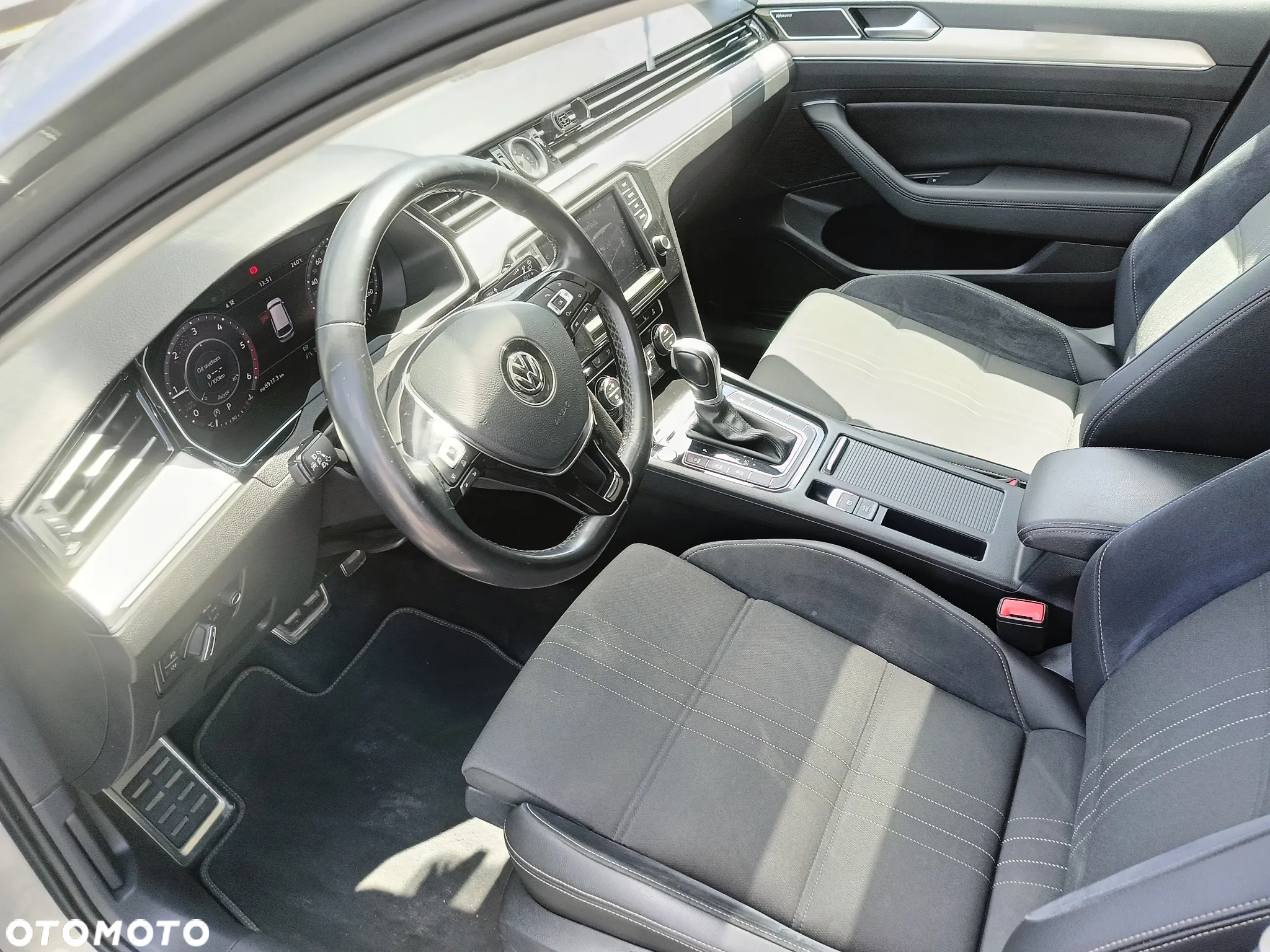 Volkswagen Passat Alltrack 2.0 TDI Bi-Turbo SCR 4Mot DSG - 8