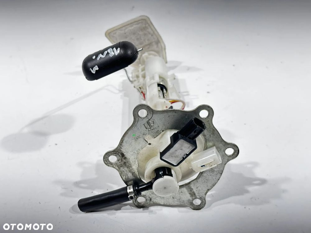 Pompa paliwa  Yamaha YZF R125 18-20R - 1