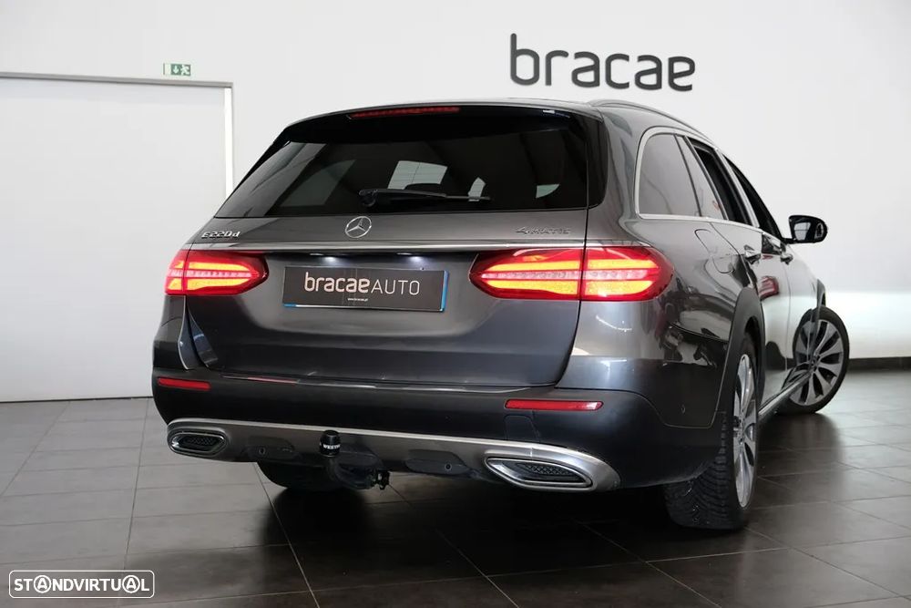 Mercedes-Benz E 220 d 4-Matic All Terrain Avantgarde - 8