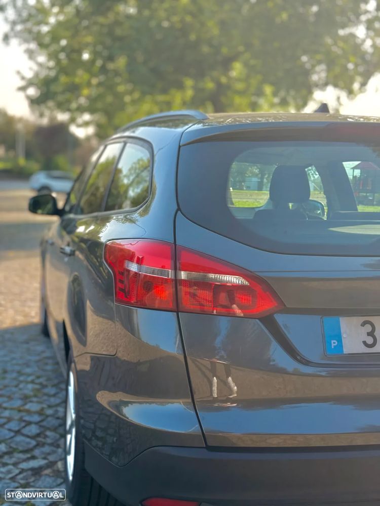 Ford Focus SW 1.5 TDCi Trend+ - 12
