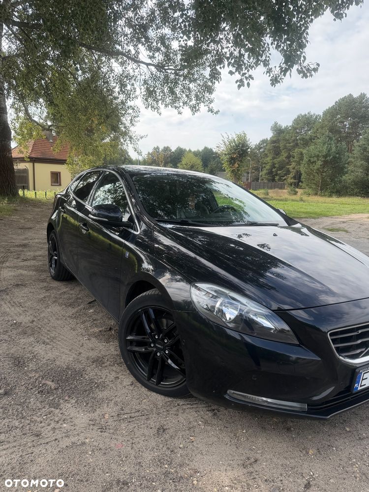 Volvo V40 D2 Ocean Race - 3
