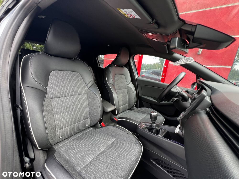 Renault Clio TCe 90 EVOLUTION - 21