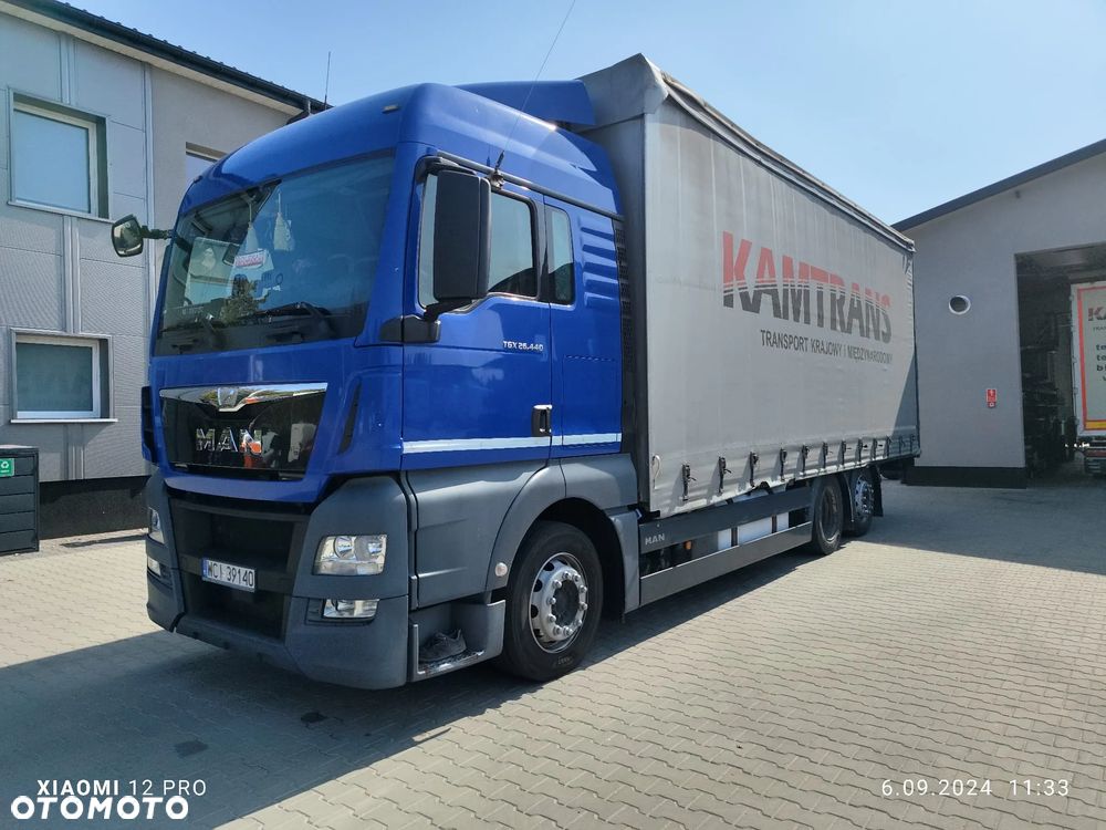 MAN TGX