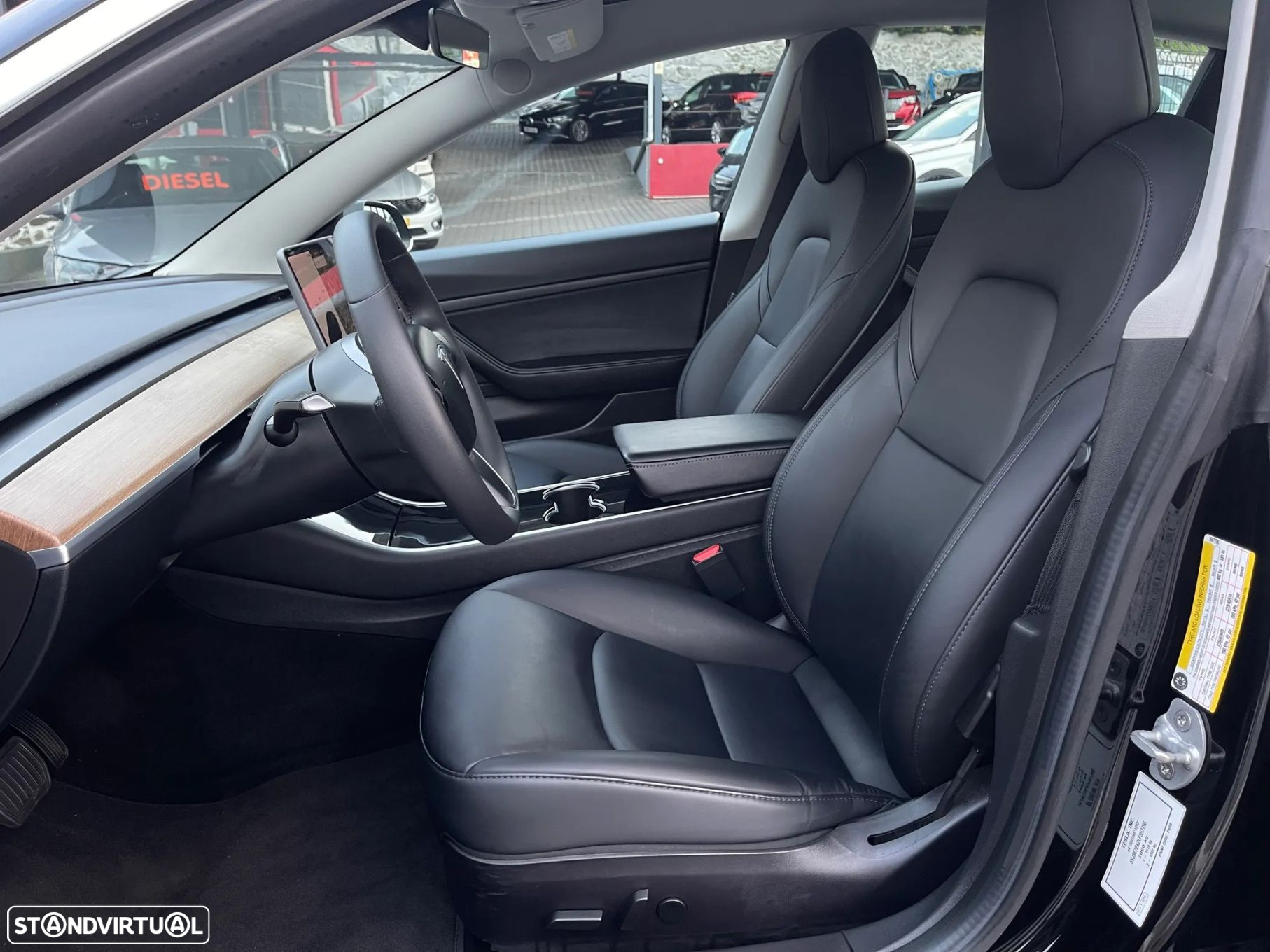 Tesla Model 3 Standard Range Plus RWD - 36