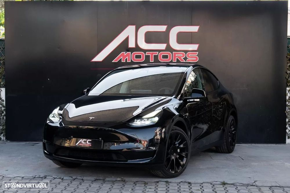 Tesla Model Y Long Range Dual Motor AWD - 3