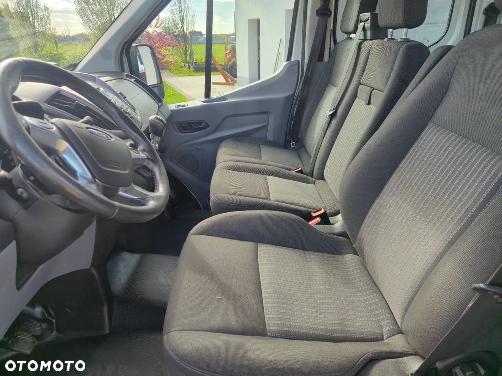 Ford Transit - 9