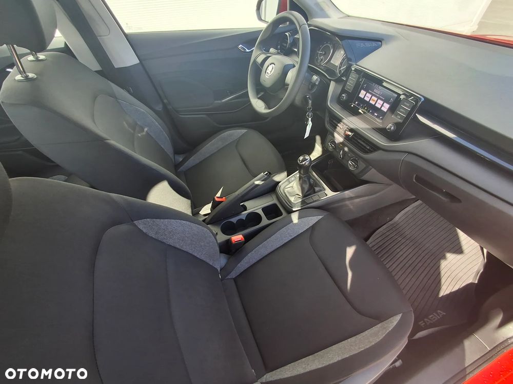 Skoda Fabia 1.0 TSI Active - 11