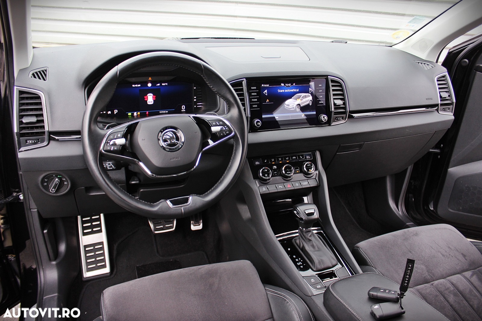 Skoda Karoq 2.0 TDI DSG Sportline - 18