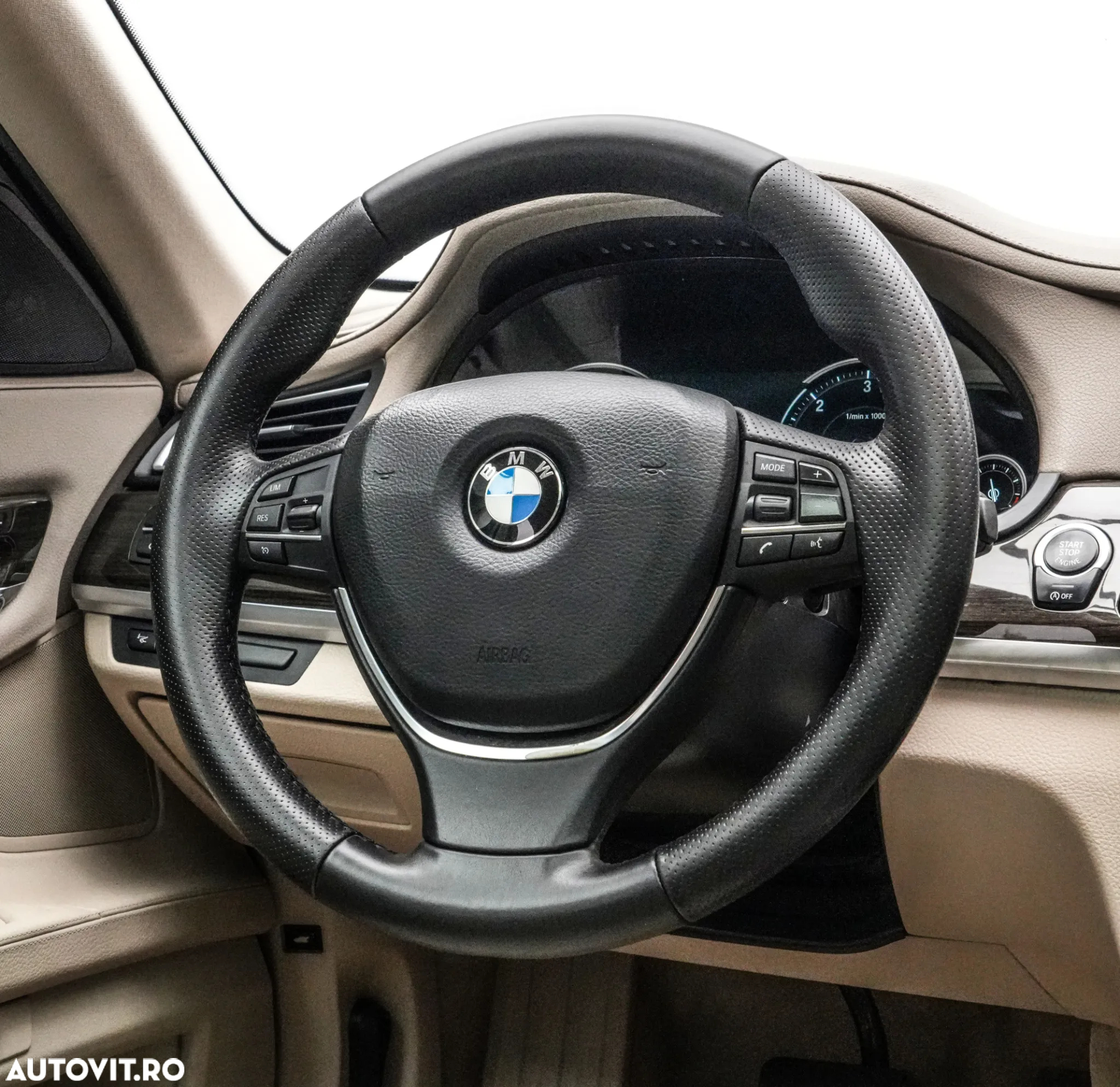 BMW Seria 7 730d xDrive - 23