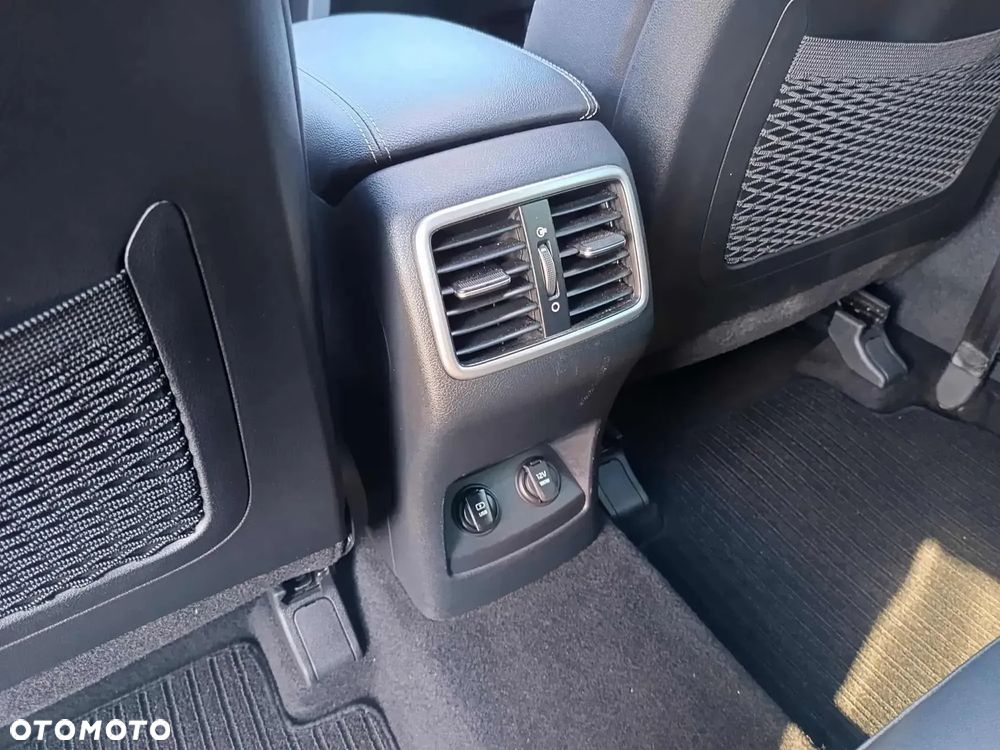 Kia Sportage - 25