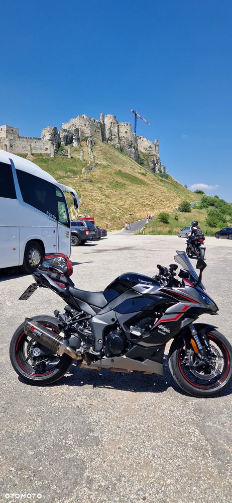 Kawasaki Ninja 1000 SX - 10