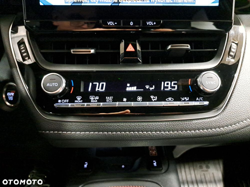 Toyota Corolla 1.8 Hybrid GR Sport - 24