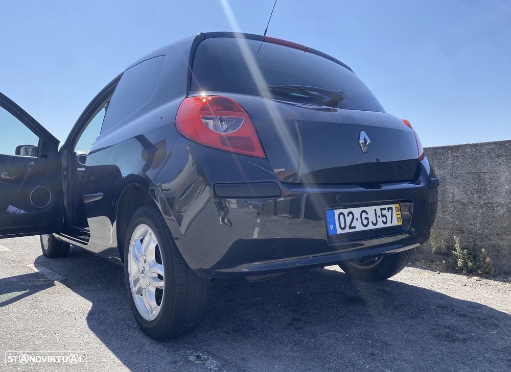Renault Clio 1.5 dCi Pack - 2
