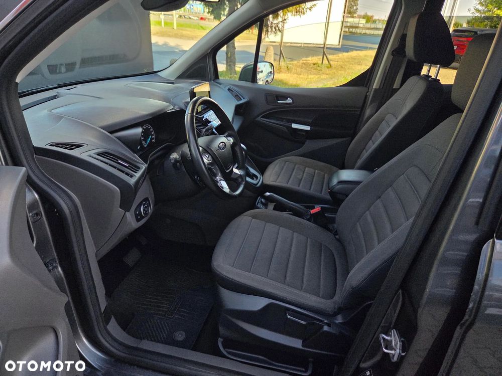 Ford Tourneo Connect Grand - 12