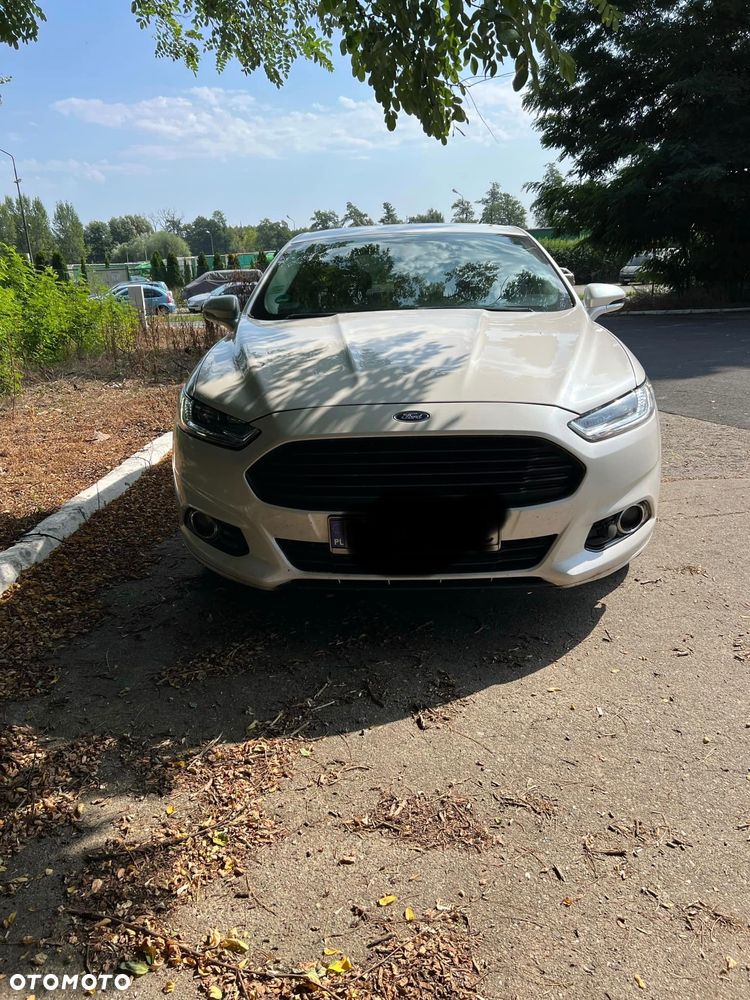 Ford Fusion - 2